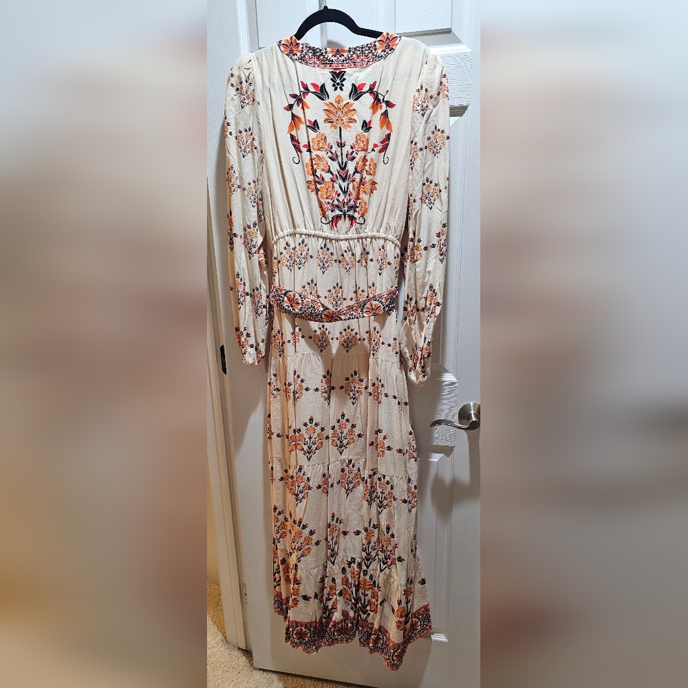 A Loves A Maxi Dress NWT – Floral Neutral Boho Tiered - Picture 4 of 5